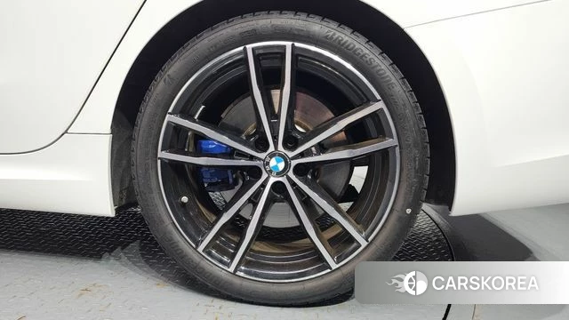 BMW 3 Series (G20) id 4675908 из Кореи 13