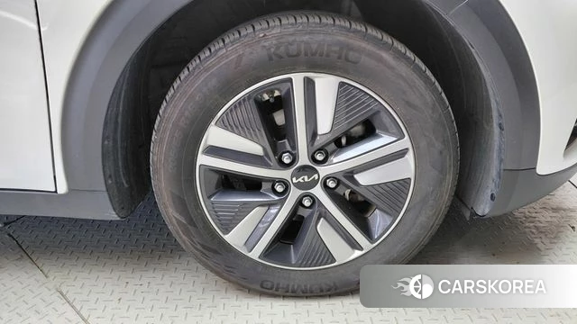 Kia The New Niro id 4779818 из Кореи 13
