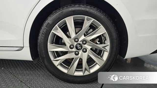 Hyundai The New Grandeur IG Hybrid id 4550944 из Кореи 13