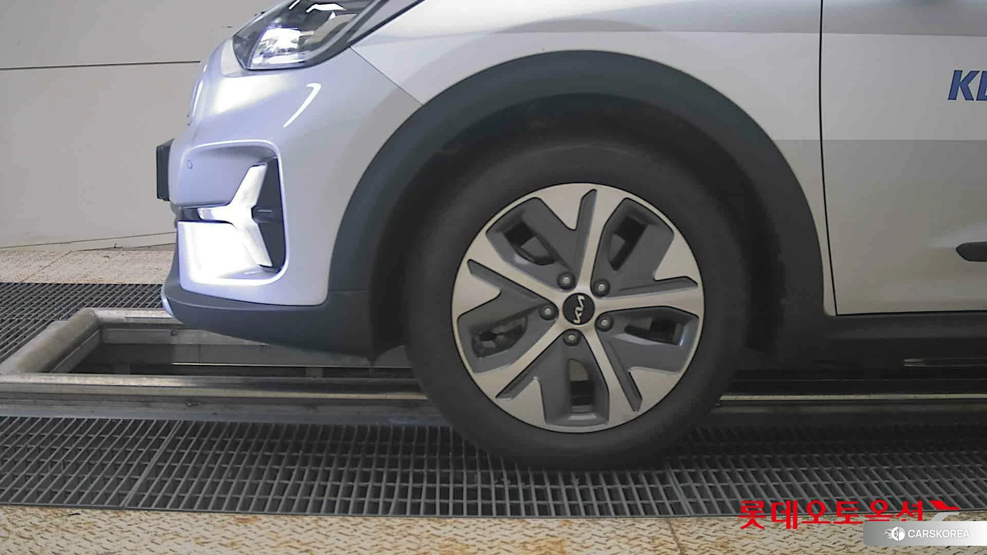 Kia Niro Plus id 4674195 из Кореи 13