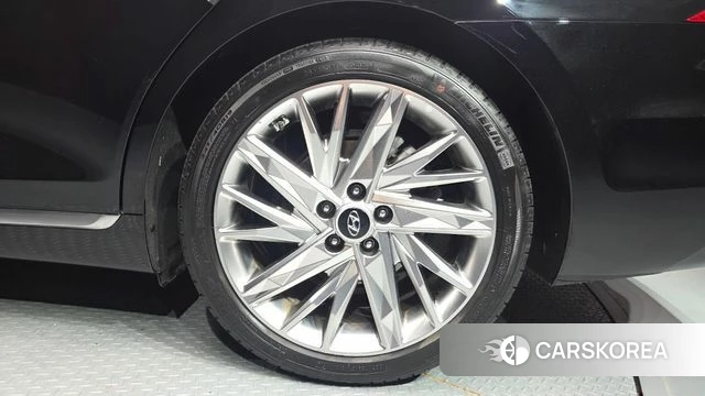 Hyundai The New Grandeur IG id 4603562 из Кореи 13