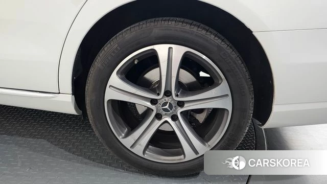 Mercedes-Benz E-Class W213 id 4459363 из Кореи 13