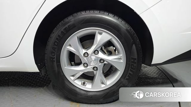 Hyundai Avante (CN7) id 4624974 из Кореи 13