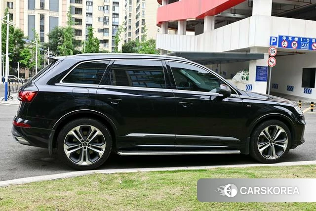 Audi Q7 id 4336220 из Китая 13