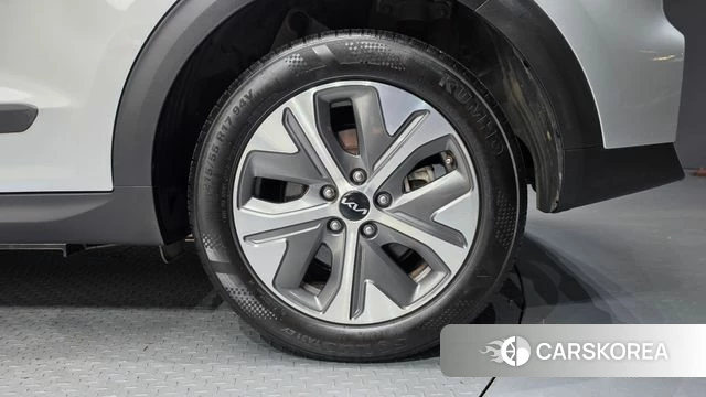 Kia Niro Plus id 4707138 из Кореи 13