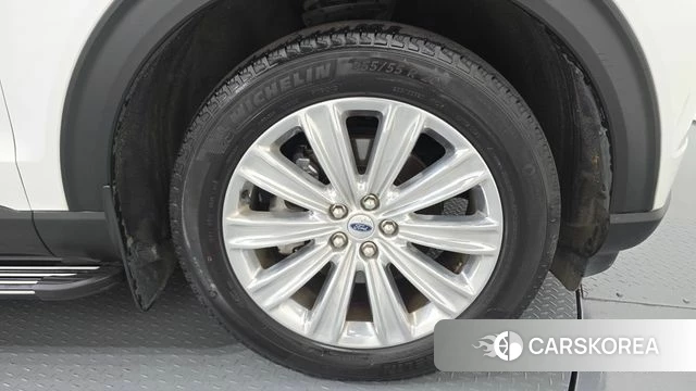 Ford Explorer 6th Generation id 4586202 из Кореи 13