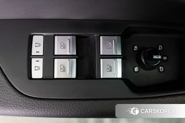 Audi A6L id 4341654 из Китая 13