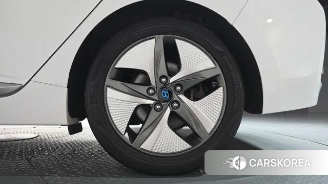 Hyundai The New Ionic Hybrid id 4626039 из Кореи 13