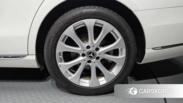 Mercedes-Benz E-Class W213 id 4490778 из Кореи 13