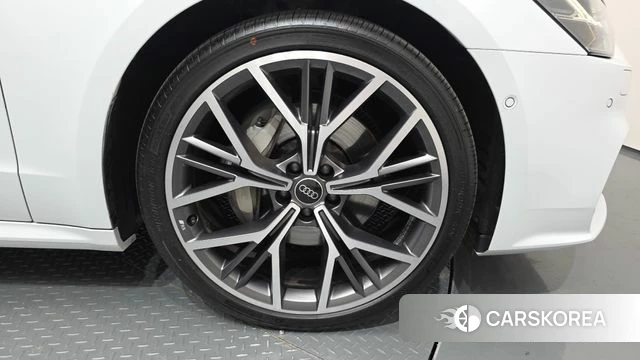 Audi A7 (4K) id 4456115 из Кореи 13