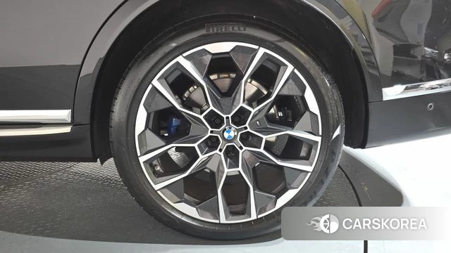 BMW X7 (G07) id 4222578 из Кореи 13