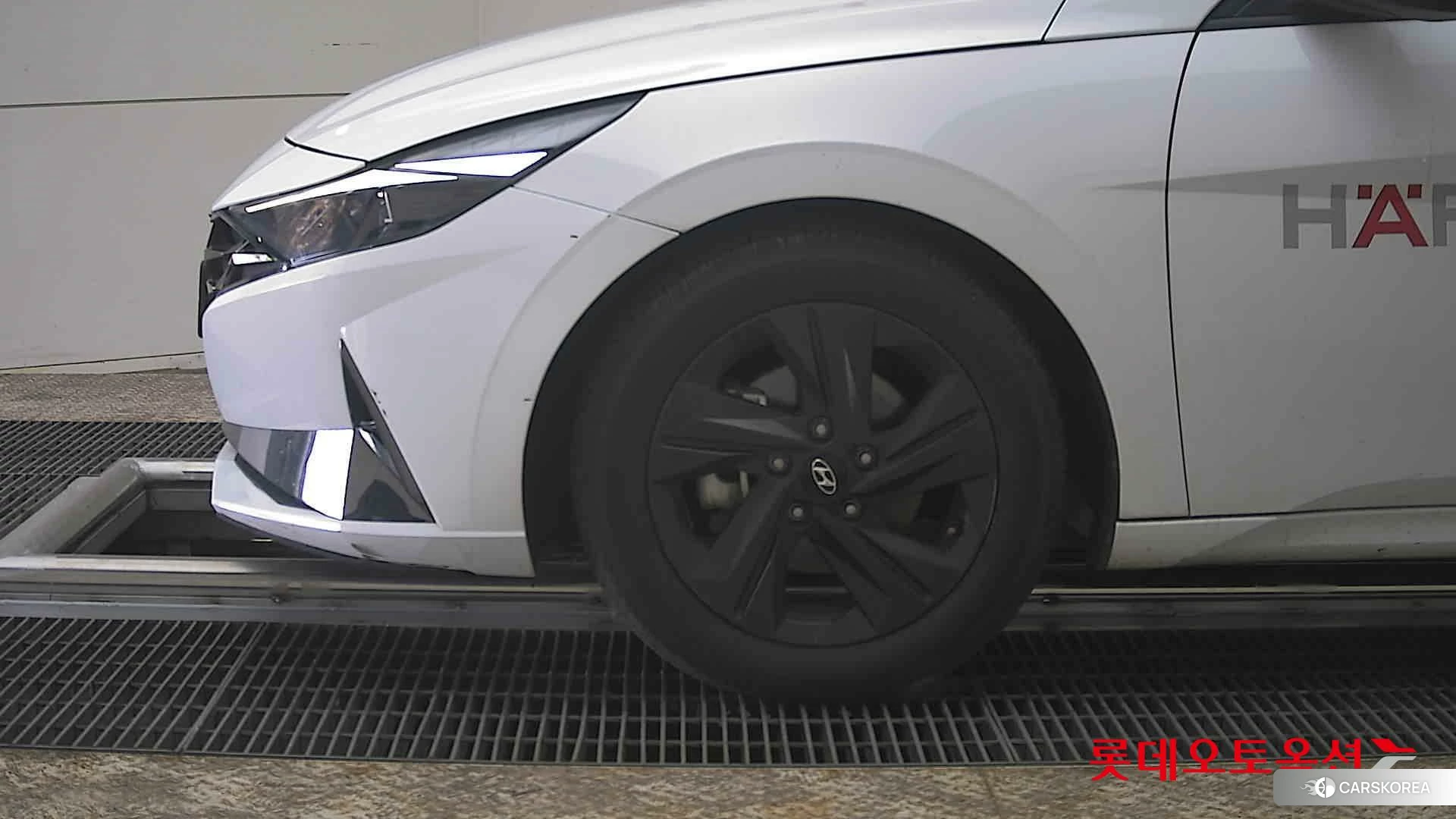 Hyundai Avante Hybrid id 3869355 из Кореи 13