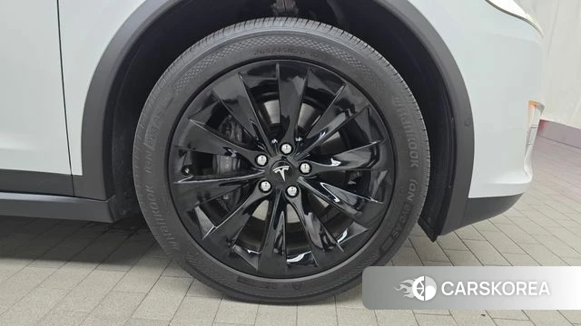 Tesla Model X id 4476573 из Кореи 13