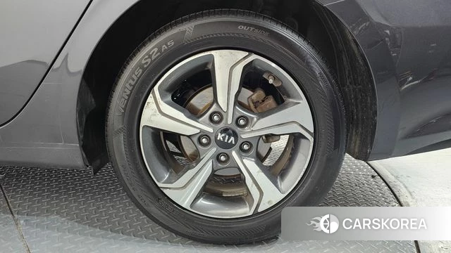 Kia Come New K3 id 4356950 из Кореи 13