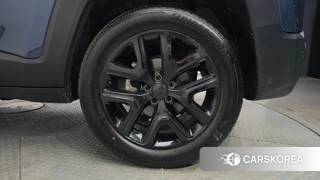 Jeep Renegade id 4602708 из Кореи 13