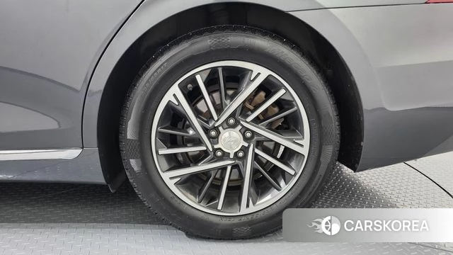 Hyundai The New Grandeur IG id 4693403 из Кореи 13