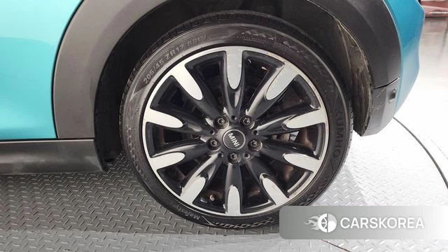 Mini Cooper S Convertible id 4203808 из Кореи 13