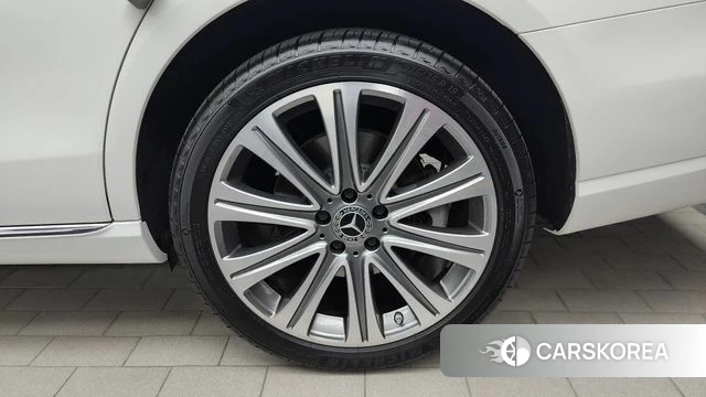 Mercedes-Benz E-Class W213 id 4584997 из Кореи 13