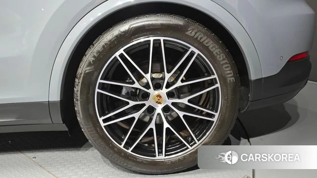 Porsche Cayenne (PO536) id 4650037 из Кореи 13