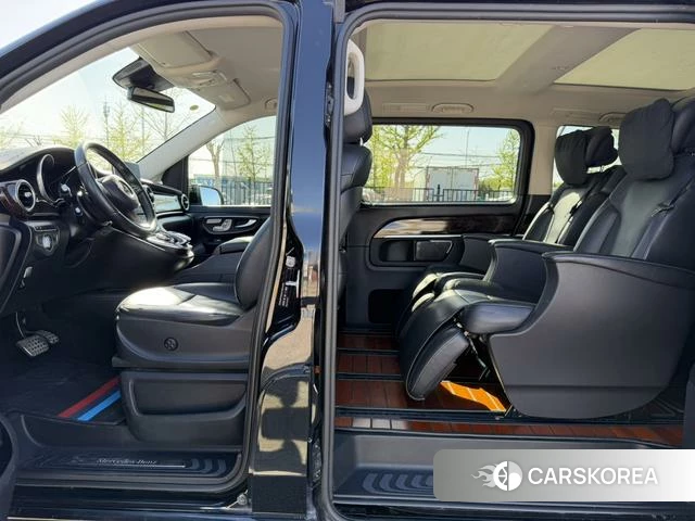 Mercedes-Benz V-class id 4208310 из Китая 13