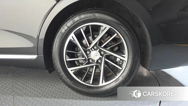 Hyundai The New Grandeur IG id 4324945 из Кореи 13
