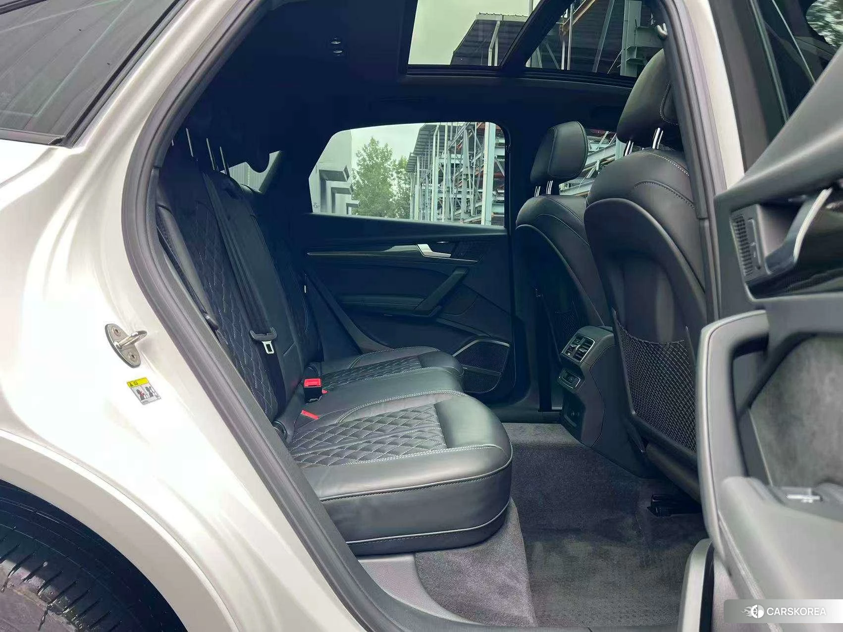 Audi Q5L Sportback id 4486516 из Китая 12