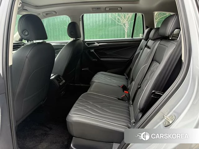 Volkswagen Tiguan L id 4264727 из Китая 13