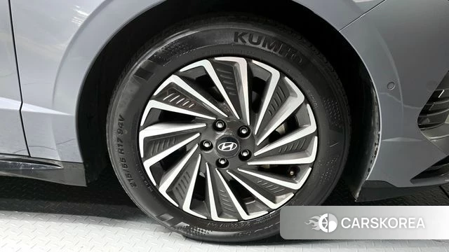 Hyundai Sonata D Edge Hybrid (DN8) id 4408230 из Кореи 13