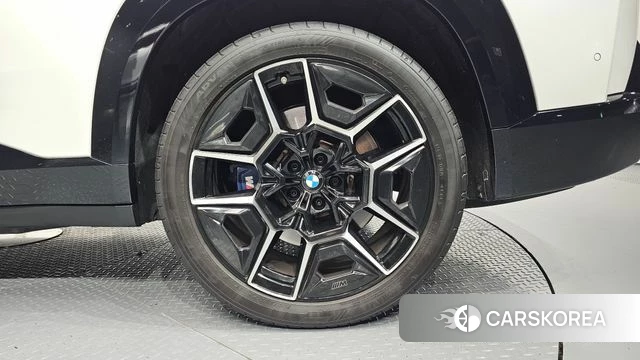 BMW XM (G09) id 4744448 из Кореи 13