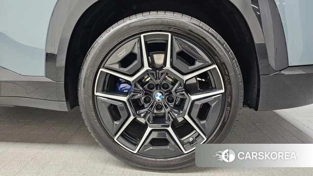 BMW XM (G09) id 4329748 из Кореи 13