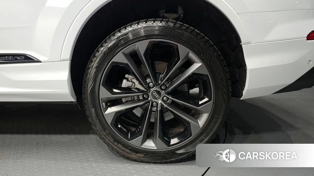 Audi Q7 (4M) id 4266115 из Кореи 13