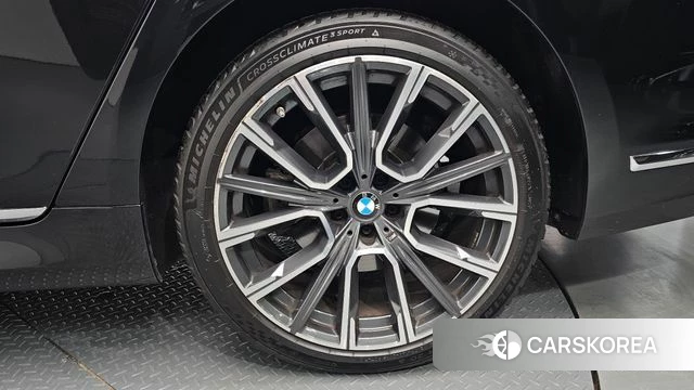 BMW 7 Series (G11) id 4930088 из Кореи 13