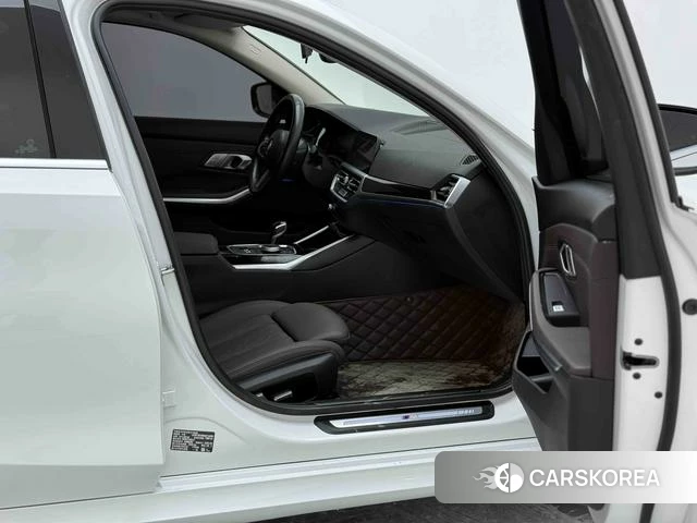 BMW 3 series id 4279110 из Китая 13