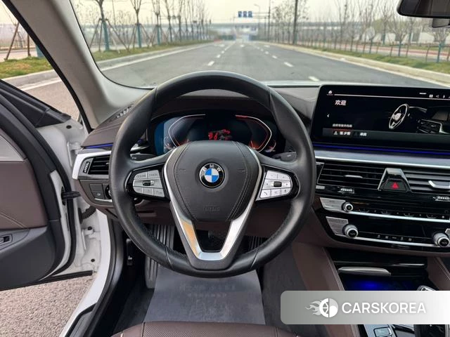 BMW 5 series id 4272027 из Китая 13