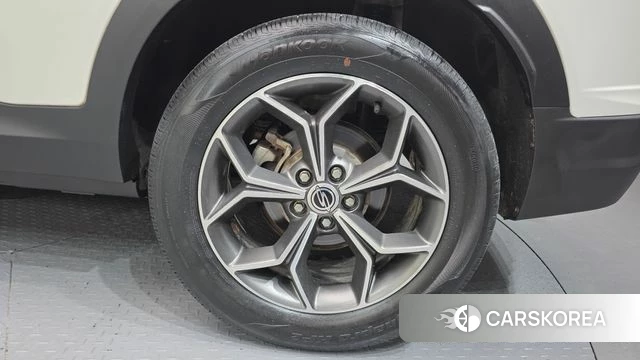 Ssangyong Beautiful Korando id 4293359 из Кореи 13