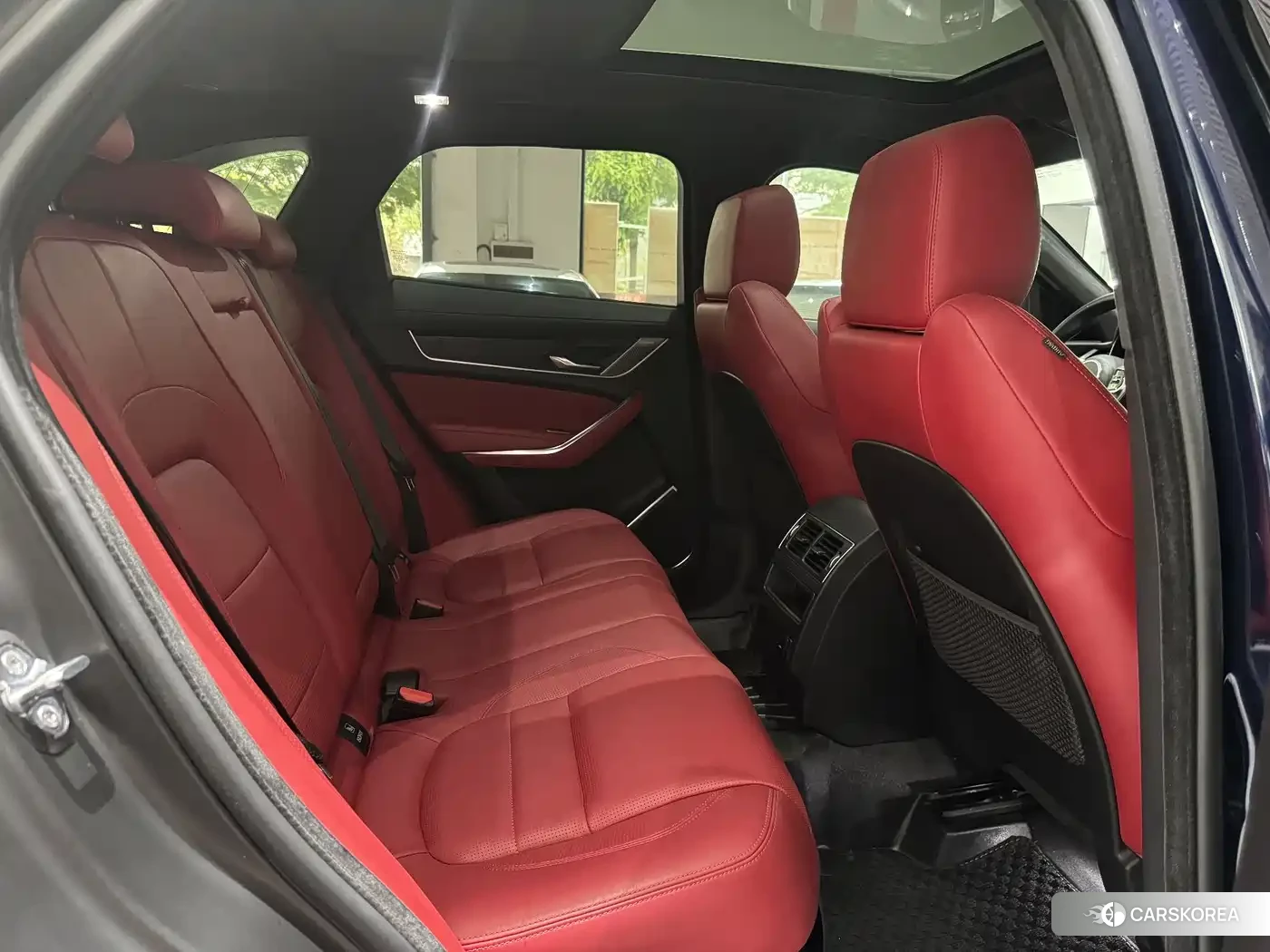 Jaguar F-PACE id 4546255 из Китая 13