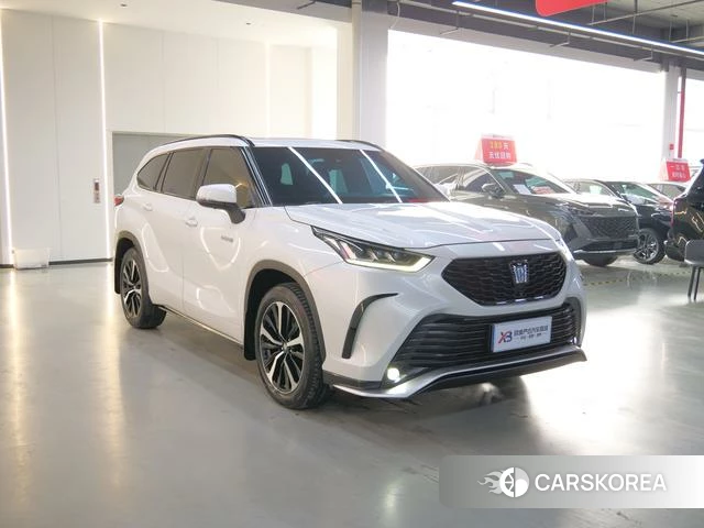 Toyota Crown Lufang id 4220689 из Китая 13