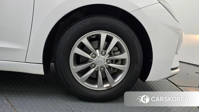 Hyundai The New Avante AD id 4424685 из Кореи 13