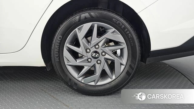 Hyundai The New Avante (CN7) id 4847567 из Кореи 13