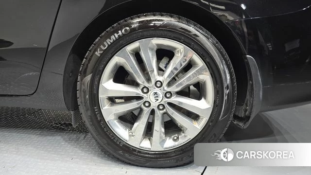 Kia All New Carnival id 4638310 из Кореи 13