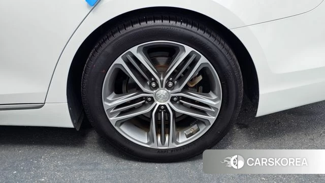 Hyundai Grandeur IG id 4610392 из Кореи 13
