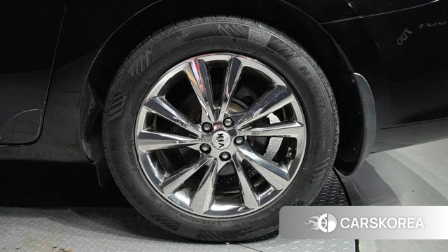 Kia The New Carnival id 4536332 из Кореи 13