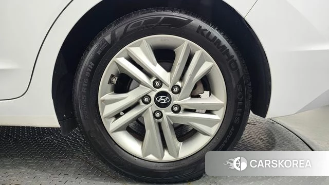Hyundai The New Avante AD id 4882300 из Кореи 12