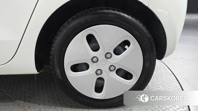Kia The New Kia Ray id 4635615 из Кореи 13