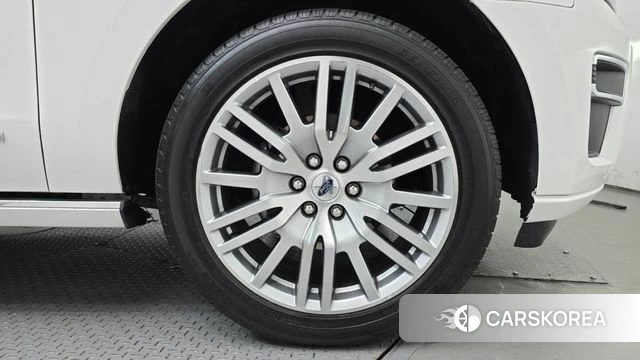 Ford Expeditation id 4735348 из Кореи 13