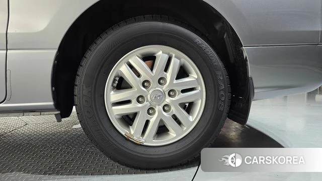 Hyundai The New Grand Starex id 4619798 из Кореи 13
