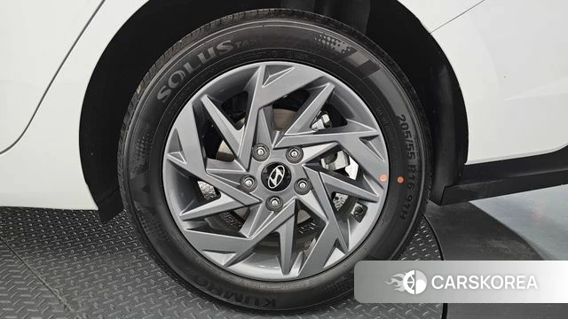 Hyundai The New Avante (CN7) id 4222436 из Кореи 13