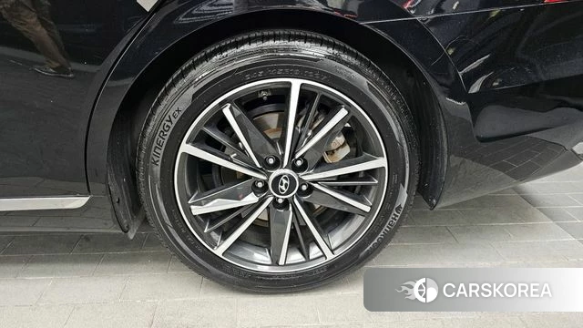 Hyundai The New Grandeur IG id 4293419 из Кореи 13