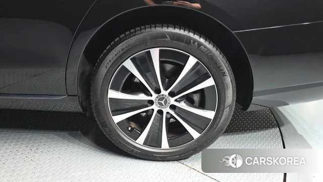 Mercedes-Benz E-Class W213 id 4429306 из Кореи 13