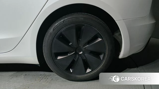 Tesla Model 3 id 4753084 из Кореи 13